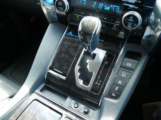 ALPHARD hybrid 4WD