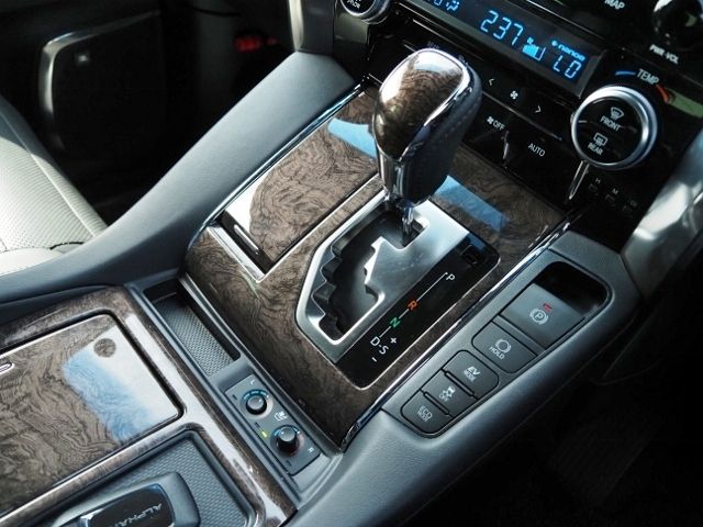 ALPHARD hybrid 4WD