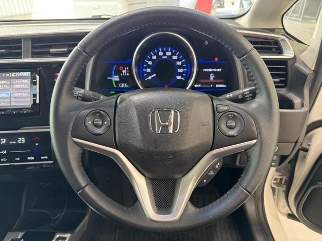 FIT HYBRID