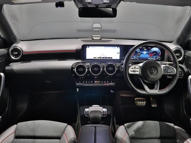 MERCEDES BENZ A class sedan