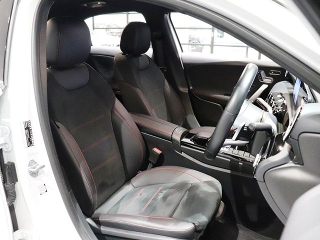 MERCEDES BENZ A class sedan