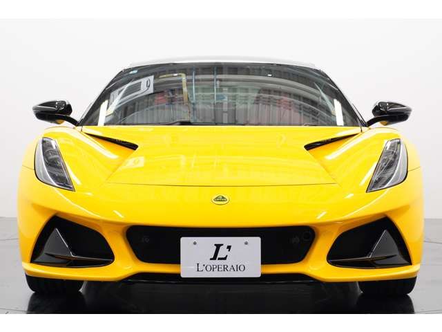 LOTUS EMIRA