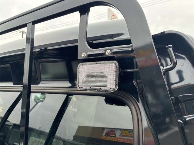 Super CARRY truck 4WD