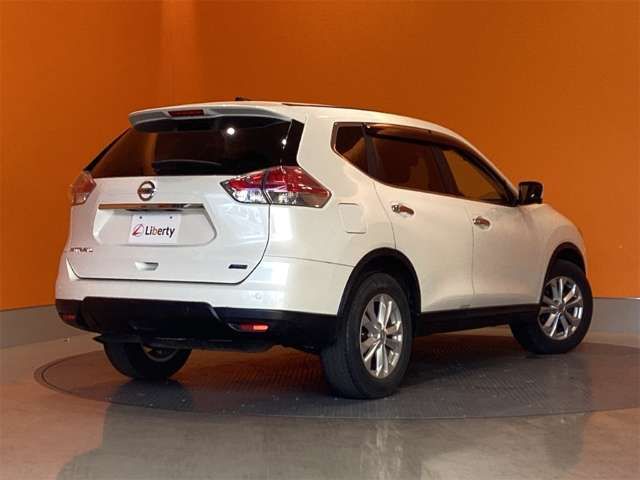 X-TRAIL 2WD