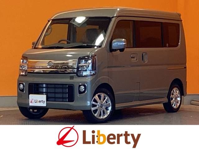 NV100 CLIPPER RIO