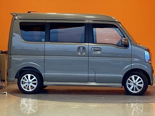 NV100 CLIPPER RIO