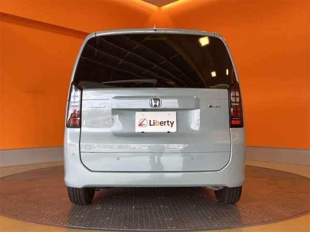 FREED e:HEV