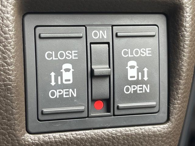 N BOX