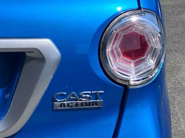 CAST ACTIVA