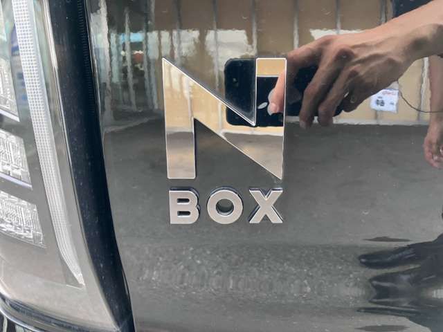 N BOX CUSTOM
