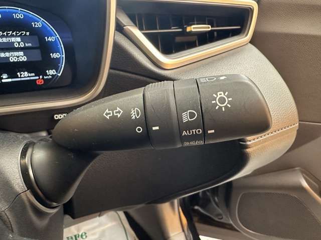 COROLLA CROSS HYBRID