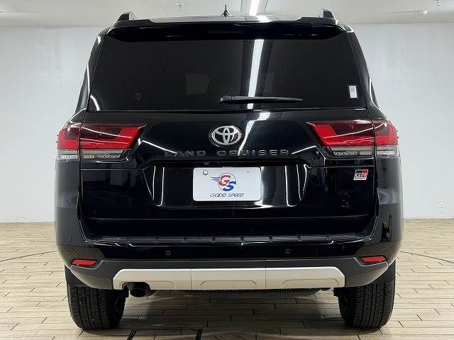 LANDCRUISER wagon