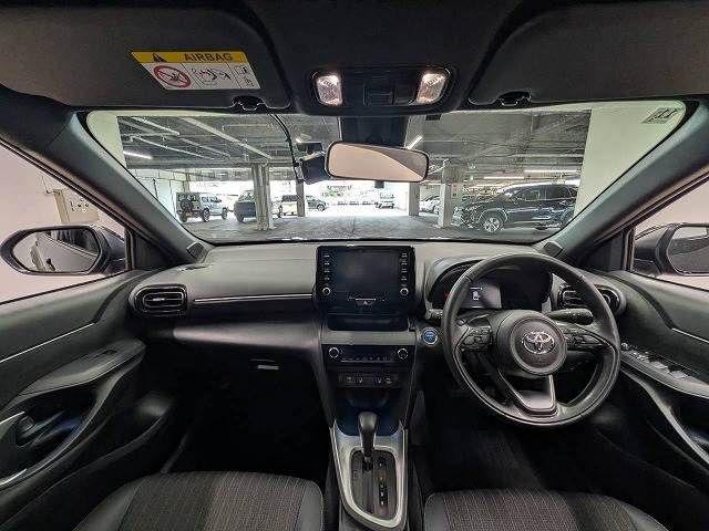 YARIS CROSS HYBRID