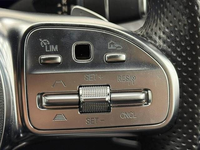 MERCEDES BENZ CLS class