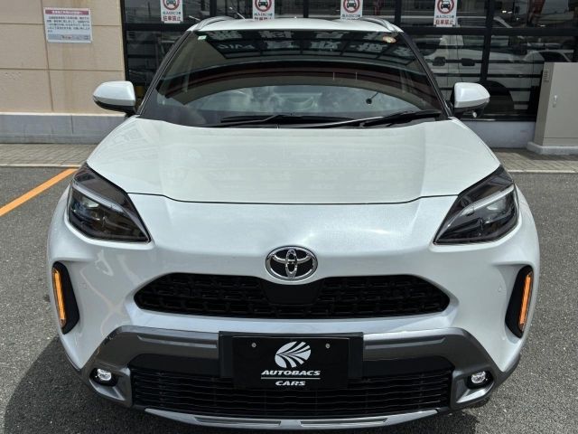 YARIS CROSS