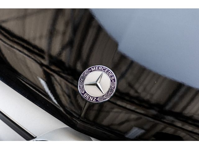 MERCEDES BENZ C class sedan