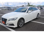 CROWN sedan hybrid