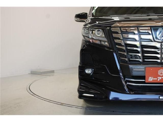 ALPHARD hybrid 4WD
