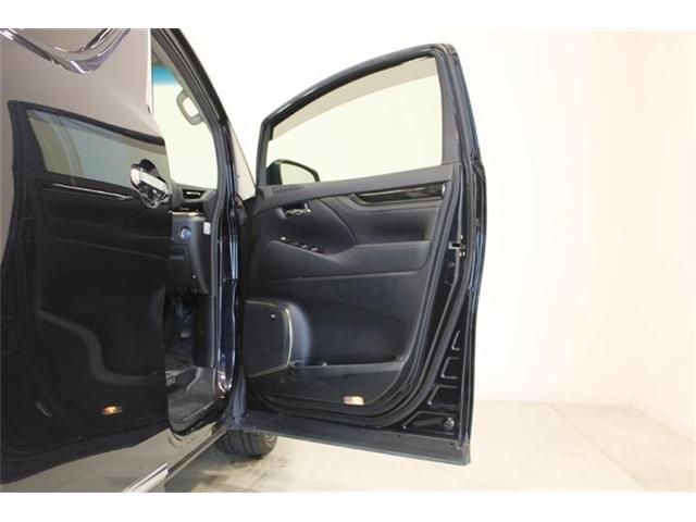 ALPHARD hybrid 4WD