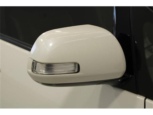 ESTIMA HYBRID 4WD