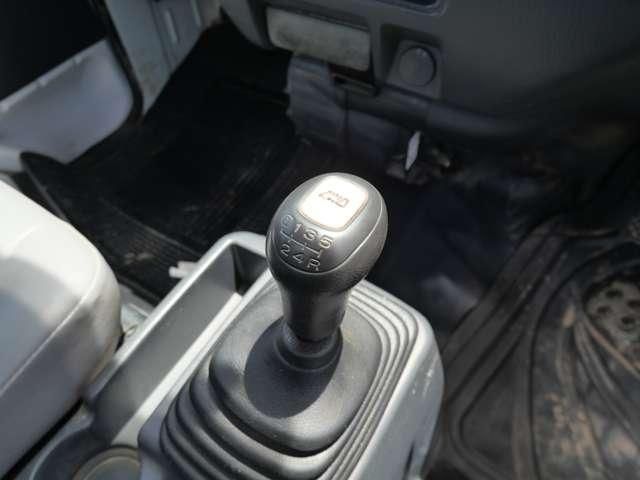 SAMBAR truck 4WD