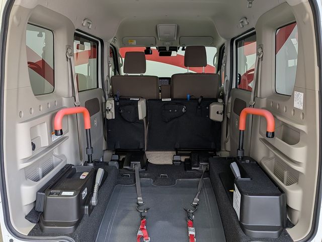 NV100 CLIPPER RIO 4WD