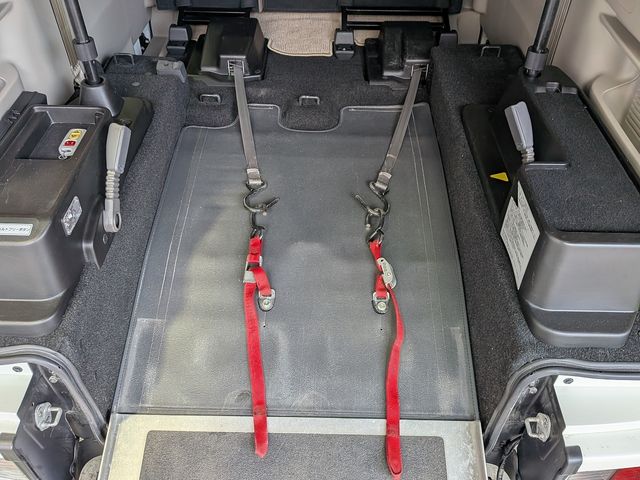 NV100 CLIPPER RIO 4WD