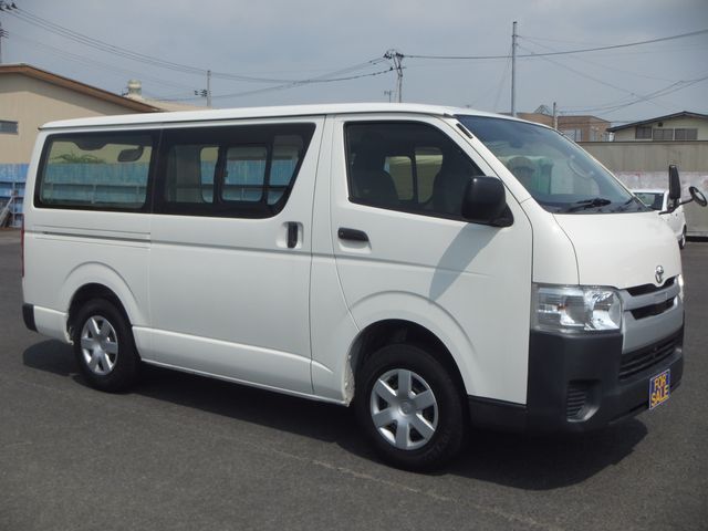 HIACE van 4WD
