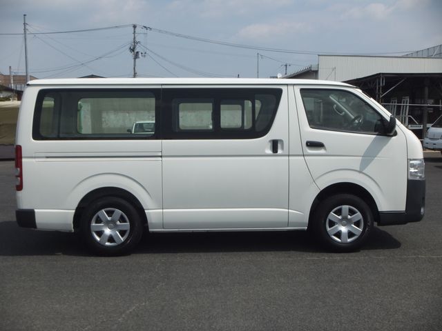HIACE van 4WD