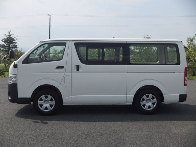 HIACE van 4WD