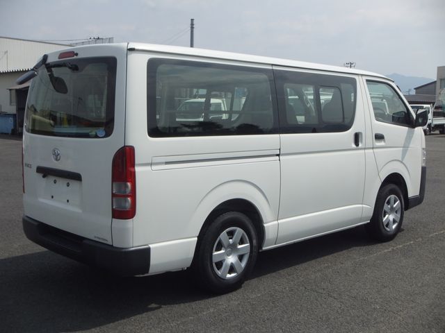 HIACE van 4WD