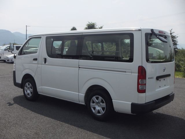 HIACE van 4WD
