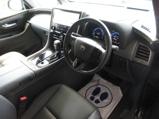 ALPHARD hybrid