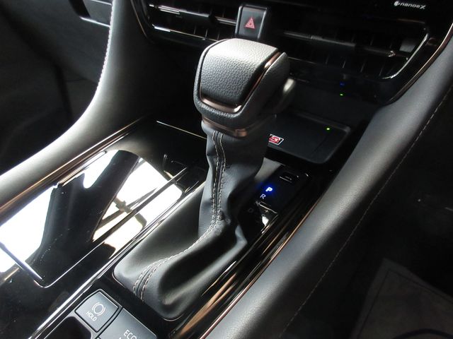 ALPHARD hybrid