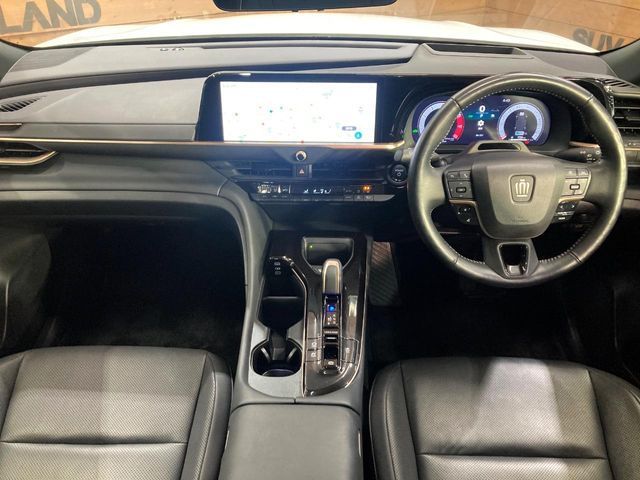 CROWN SPORT