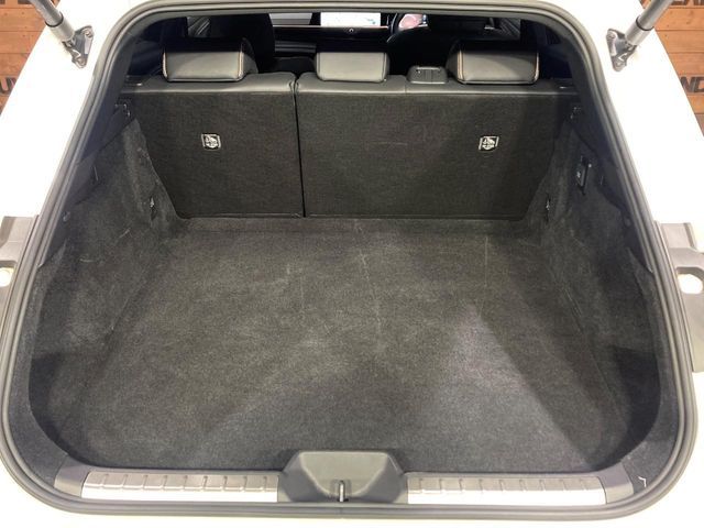 CROWN SPORT
