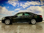 CROWN sedan hybrid 4WD