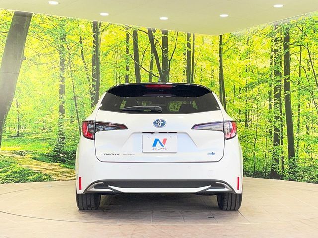 COROLLA TOURING HYBRID