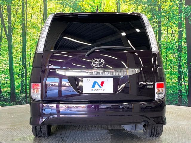Isis 4WD