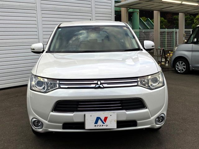 OUTLANDER PHEV