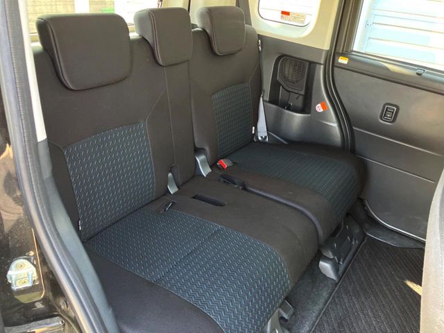 ROOMY