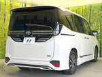 VOXY HYBRID