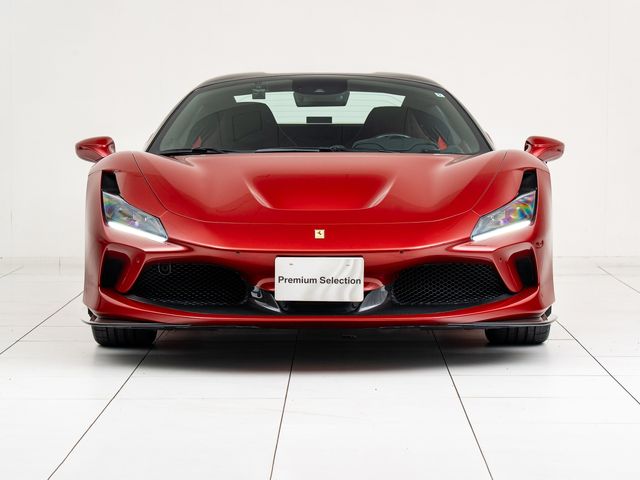 FERRARI F8 Spider