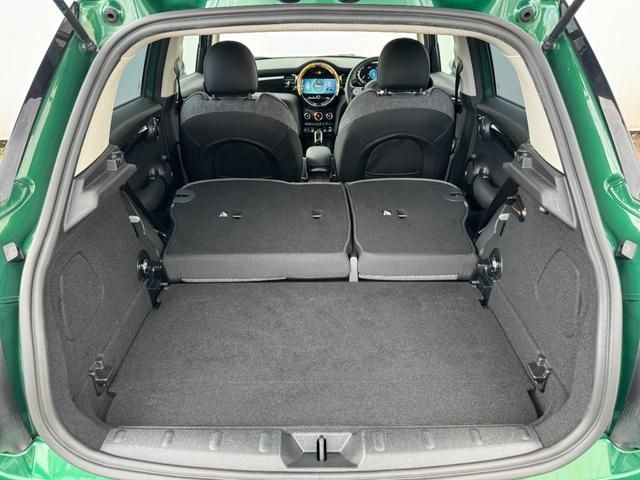 MINI COOPER D 5DOOR