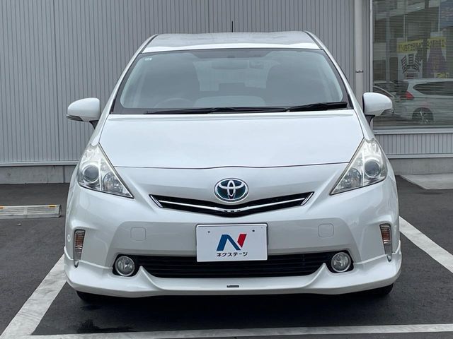 PRIUS Alpha