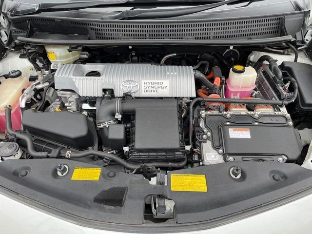 PRIUS Alpha