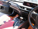 LEXUS UX200