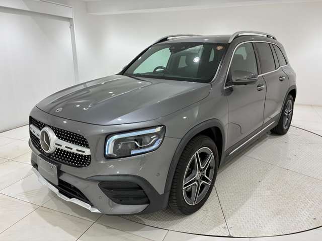 MERCEDES BENZ GLB