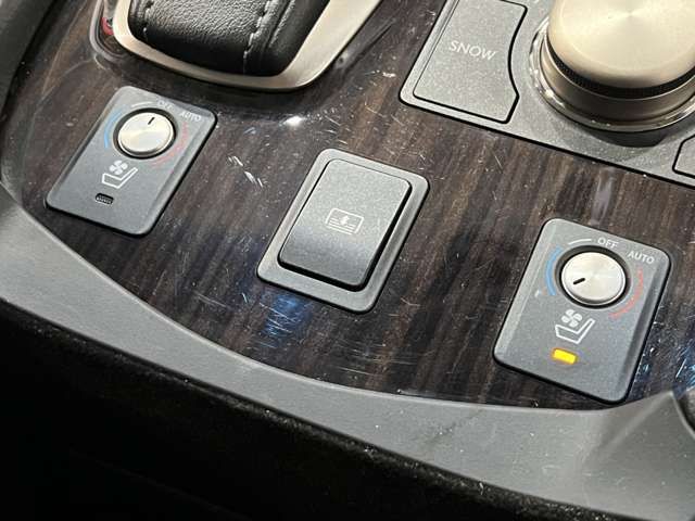LEXUS LS460