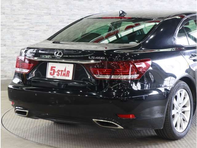 LEXUS LS460